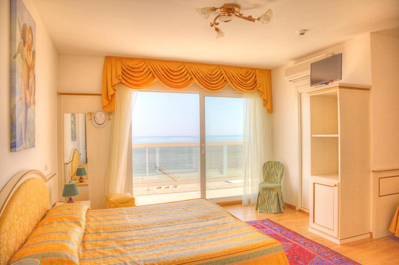 Hotel Panama Lido di Jesolo Kültér fotó