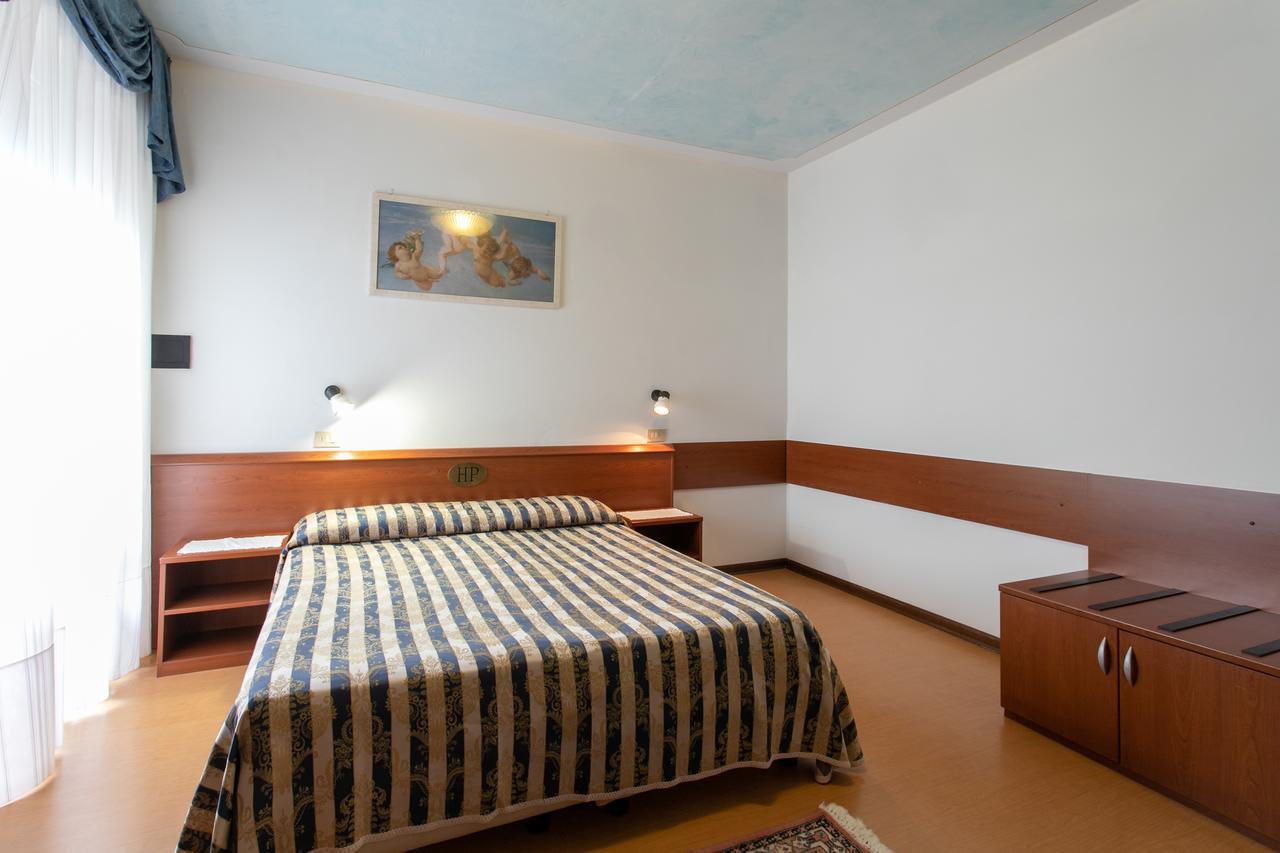 Hotel Panama Lido di Jesolo Kültér fotó