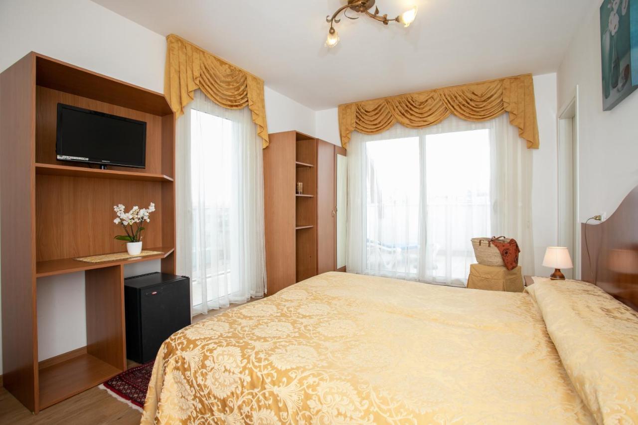 Hotel Panama Lido di Jesolo Kültér fotó